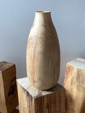 Holz Vase oder Gefäß aus Kastanie gestockt  - Handgedrechselt