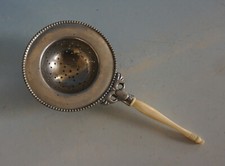 Altes Just 303 Teesieb Sieb wohl Zinn Norwegen Bakelitgriff (0523-040)