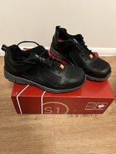 Stahlkappen Schuhe Größe 40