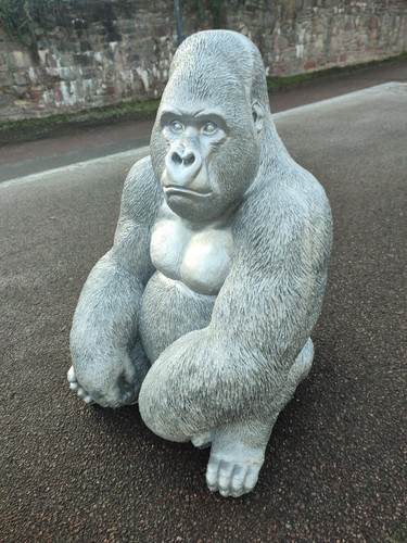 Gorillakind lebensgroß 74cm