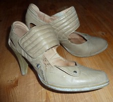 Pumps - Mustang Pumps, Größe 38, Absatz 8 cm, Klettverschluss, kaki