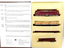 Berliner TT Bahnen Jubiläumsverpackung  BR 250 Elektrolokomotive + 3 Güterwagen