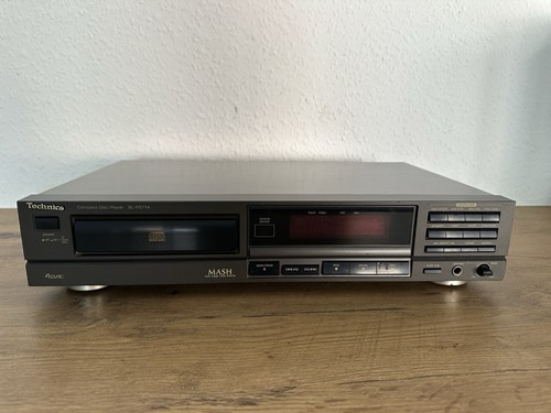 Technics compact disc player - compact,