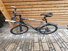 Trekkingbike Farbe schwarz / silber  mit Schuhe