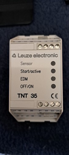 Leuze tnt35 50033058 test - ,