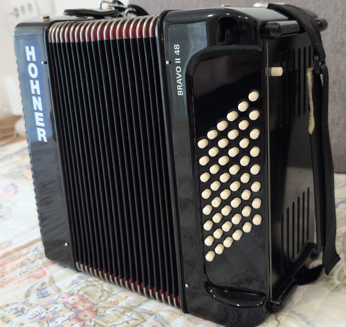 Hohner bravo akkordeon - ii, 48