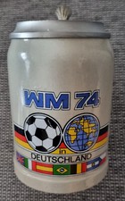 Krug WM 1974 in Deutschland, Fahnen, Ball  & Weltkugel, Ton 0,5 l mit Zinndeckel