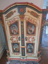 Bemalter Schrank Bauernmöbel
