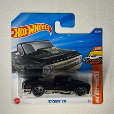 Hot Wheels '67 Chevy C10  -