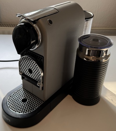 Nespresso citiz milk by - nespresso,