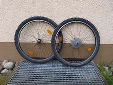 26 Zoll Laufradsatz Scott Mavic Shimano 9-fach V-Brake Light Race MTB Trek 