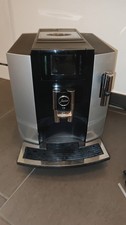 JURA E8 Kaffeevollautomat in Platin