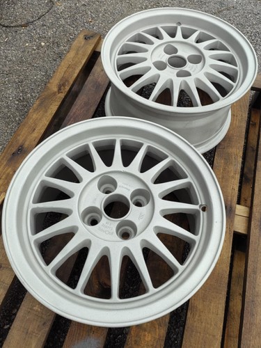 Stuck ronal audi b2 - 2,