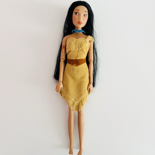 Disney store classic barbie - store,