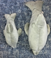 Stofftier Delphin Mama und