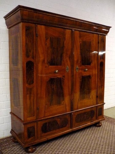 Barockschrank nussbaum - barockschrank,