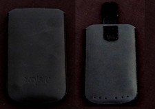 xqisit Handyhülle Schutzhülle Tasche Leder schwarz ca. 12,5 cm x 7,3 cm (außen)