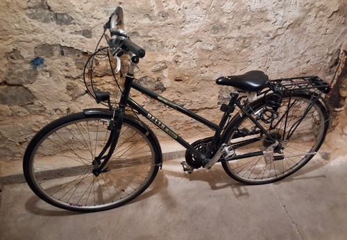 Delta bikes three zero - delta, tr