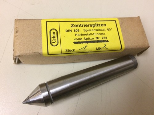 Hartmetall bestückt