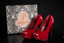 Bordello Plateau-Pumps