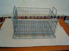 Alter  Drahtgitterkorb