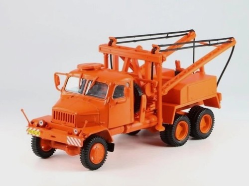 Praga v3s 3 rescue - 1:43,