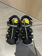 Kangaroos Sandalen Größe 25