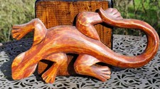 Gecko Holz Figur Wandrelief