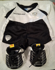 KINDER : " Build a Baer "