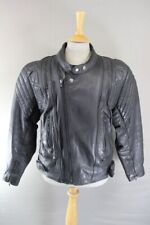 AKITO KLASSISCHE SCHWARZE LEDER BIKER JACKE MIT RÜCKENPROTEKTOR 42-44 INCH BRUSTUMFANG