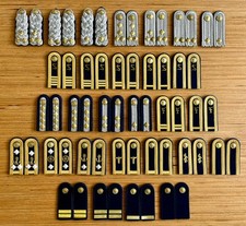 Sammlung Volksmarine Schulterstücke 29 Dienstgrade Paare/Knöpfe/Auflagen/Schnüre