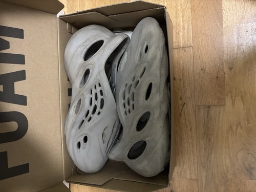 Adidas yeezy foam - adidas, runner