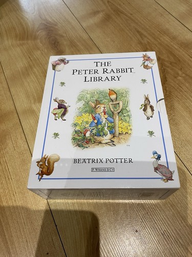 The peter rabbit - rabbit, library