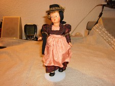 Sammler Puppe Porzellan, 24 cm, gute Zustand Seltene Puppe, Ständer,Einzigartig