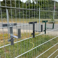 Schlauchhalter Zubehörhalter Zaun Gambione Doppelstabmattenzaun Mattenzaun