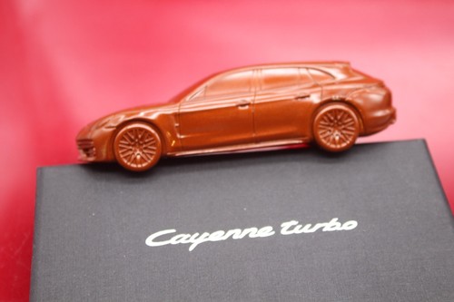 Porsche cayenne turbo modell - porsche,