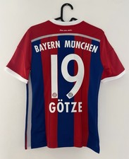 FC Bayern München, Trikot