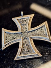 EK2 Eiserne Kreuz 2 Klasse Interesannter Fund Frontanfertigung 1. Klasse