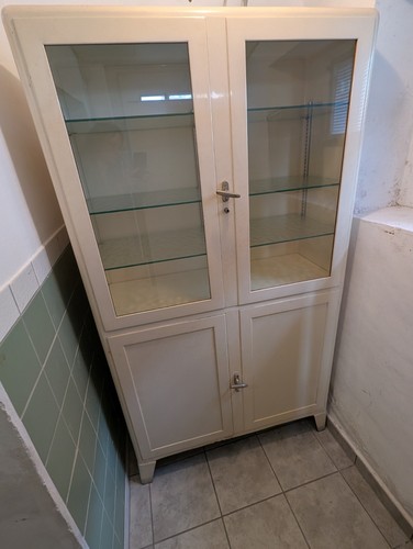 Metall arzt schrank - metall,