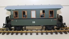 PIKO G zweiachsiger Personenwagen 2./3. Kl. DR in Ep.III  für Gartenbahn / Neu