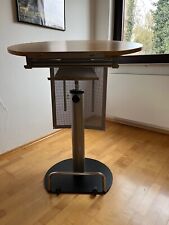 Rednerpult / Stehtisch, Metall, Multiplex Platte Buche