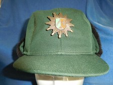 Nordrhein-Westfalen - Wintermütze mit Pelzbesatz  - alte Uniform (grün - 1977) 