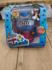 M&M Spender / Dispenser  "Make