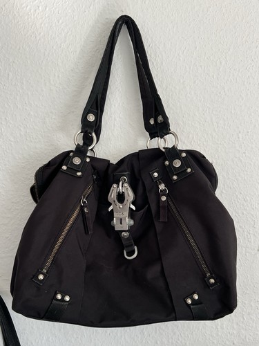 George gina lucy tasche - lucy,