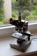 Mikroskop Olympus CHA gebraucht aber sehr guter Zustand.