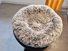Hundebett Kuschelbett Plüsch Waschbar 60 Rund Farbe Grau/Weiß Neuwertig 