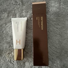 Hourglass Veil Hydrating Skin Tint Shade 1 98% Neu