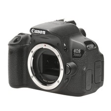 Canon EOS 700D ca. 13.000