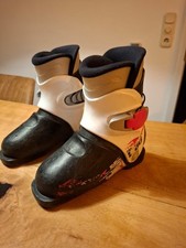 Skischuhe Grösse 30