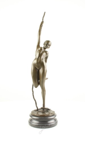 Bronzefigur weiblicher akt - bronzefigur,,